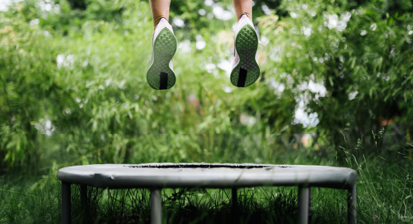 Trampoline good for discount knees